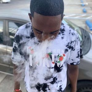 Meet your Posher, Thomas